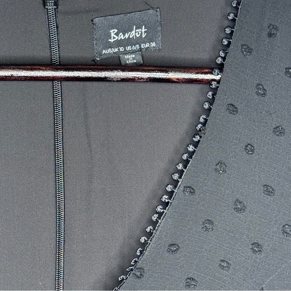 Bardot dress - Picture 2 of 7